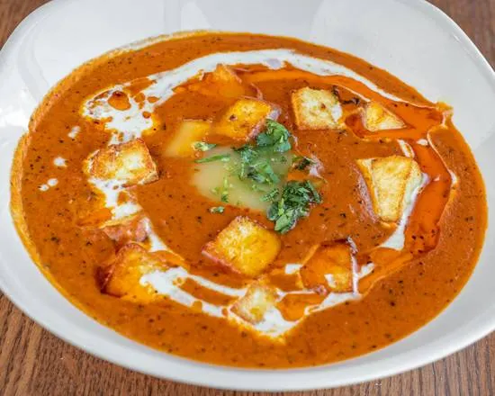 Paneer Makhani Poutine at Chef Paaji — vegetarian Indian fusion poutine in Winnipeg, MB